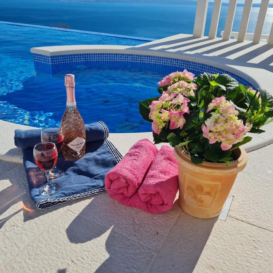 Sea View Luxury Apart Hotel Villa Conte With Swiming Pool And Romantic Spa Podstrana Dış mekan fotoğraf