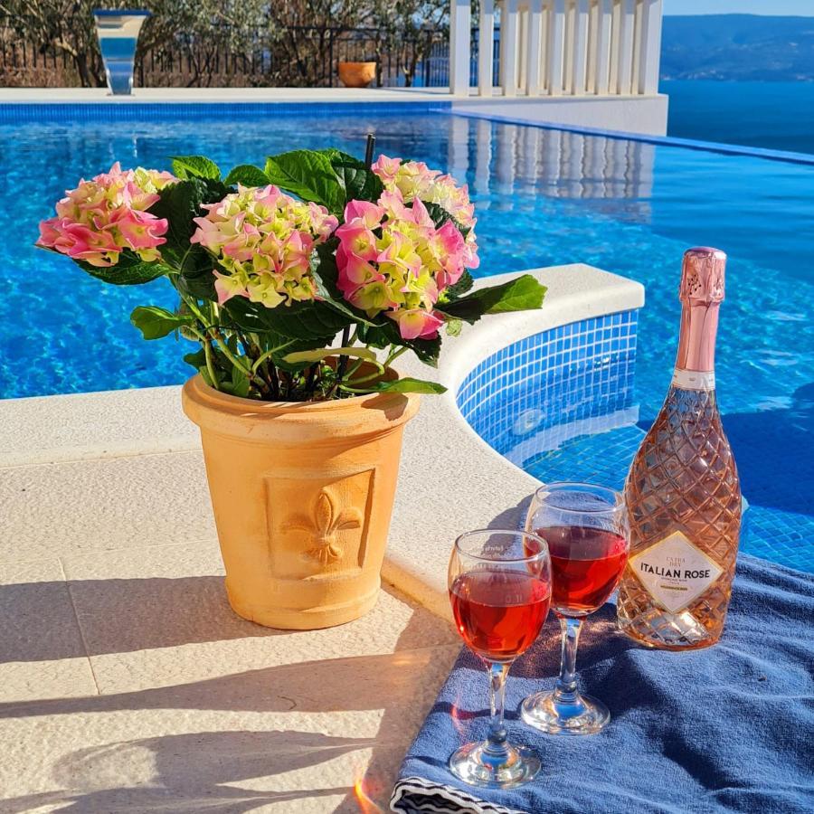Sea View Luxury Apart Hotel Villa Conte With Swiming Pool And Romantic Spa Podstrana Dış mekan fotoğraf