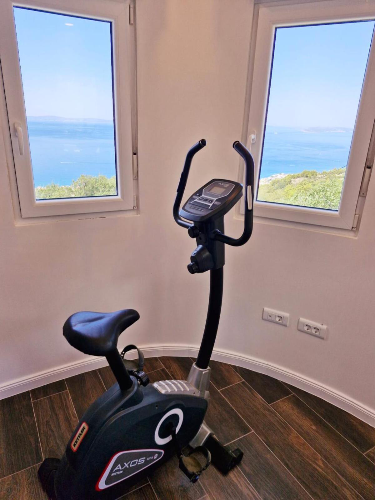 Sea View Luxury Apart Hotel Villa Conte With Swiming Pool And Romantic Spa Podstrana Dış mekan fotoğraf