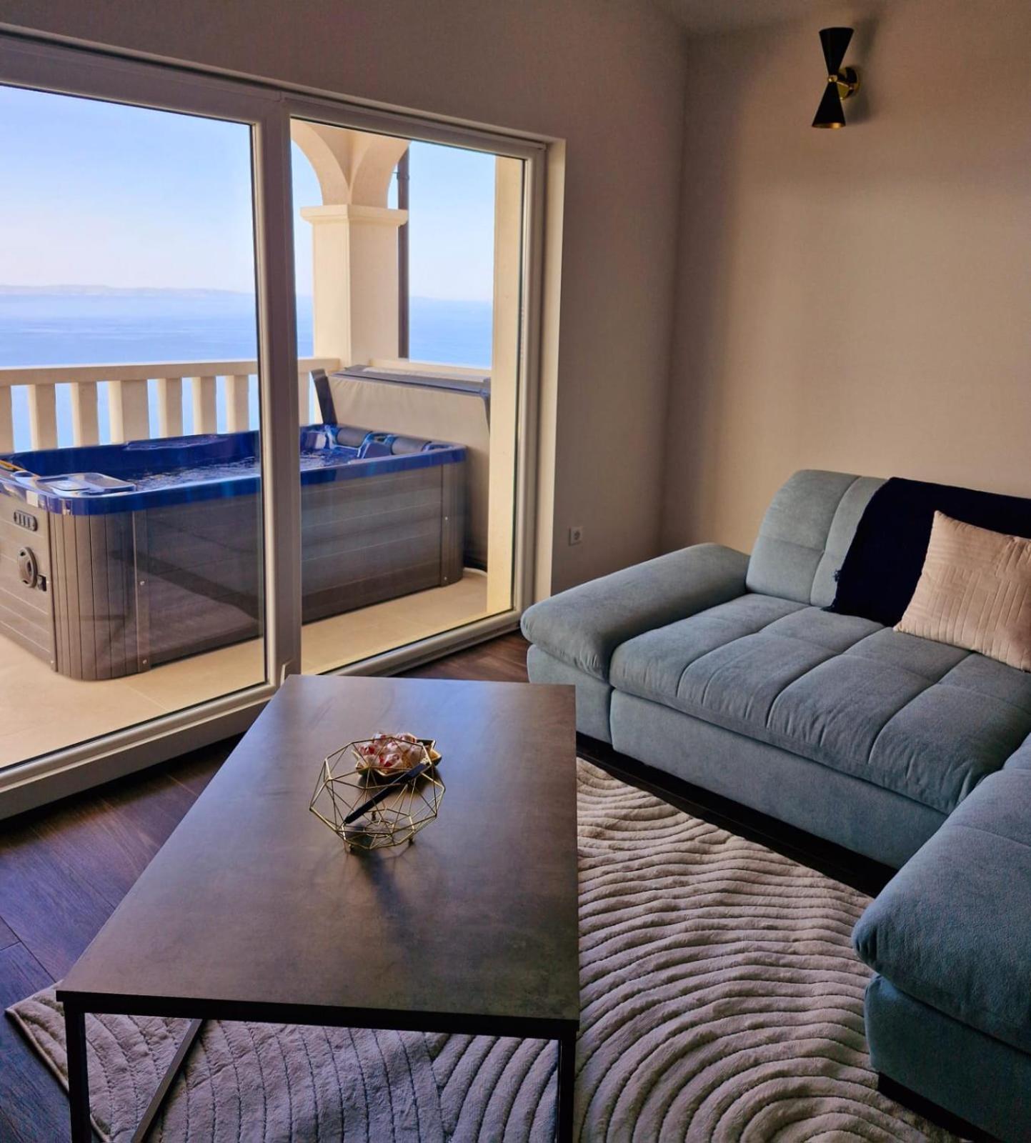 Sea View Luxury Apart Hotel Villa Conte With Swiming Pool And Romantic Spa Podstrana Dış mekan fotoğraf