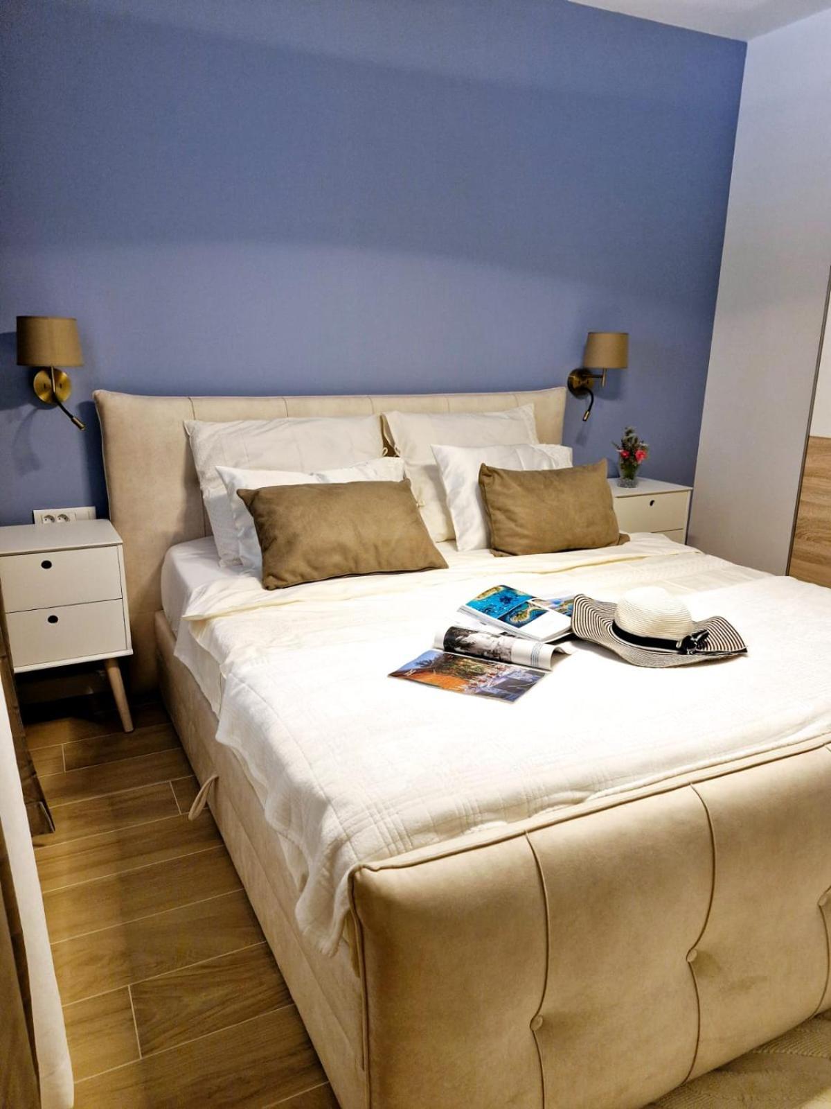 Sea View Luxury Apart Hotel Villa Conte With Swiming Pool And Romantic Spa Podstrana Dış mekan fotoğraf