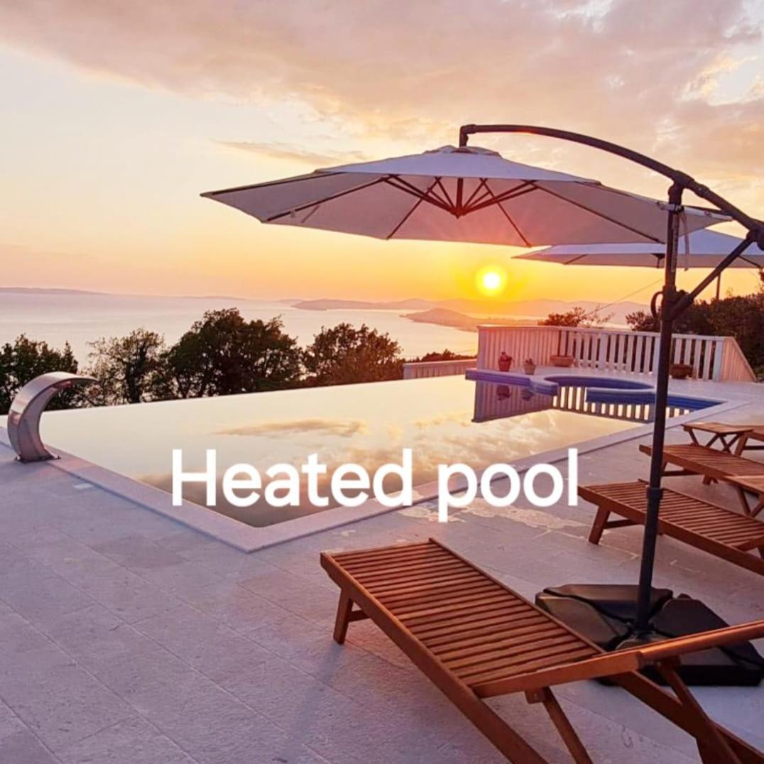 Sea View Luxury Apart Hotel Villa Conte With Swiming Pool And Romantic Spa Podstrana Dış mekan fotoğraf